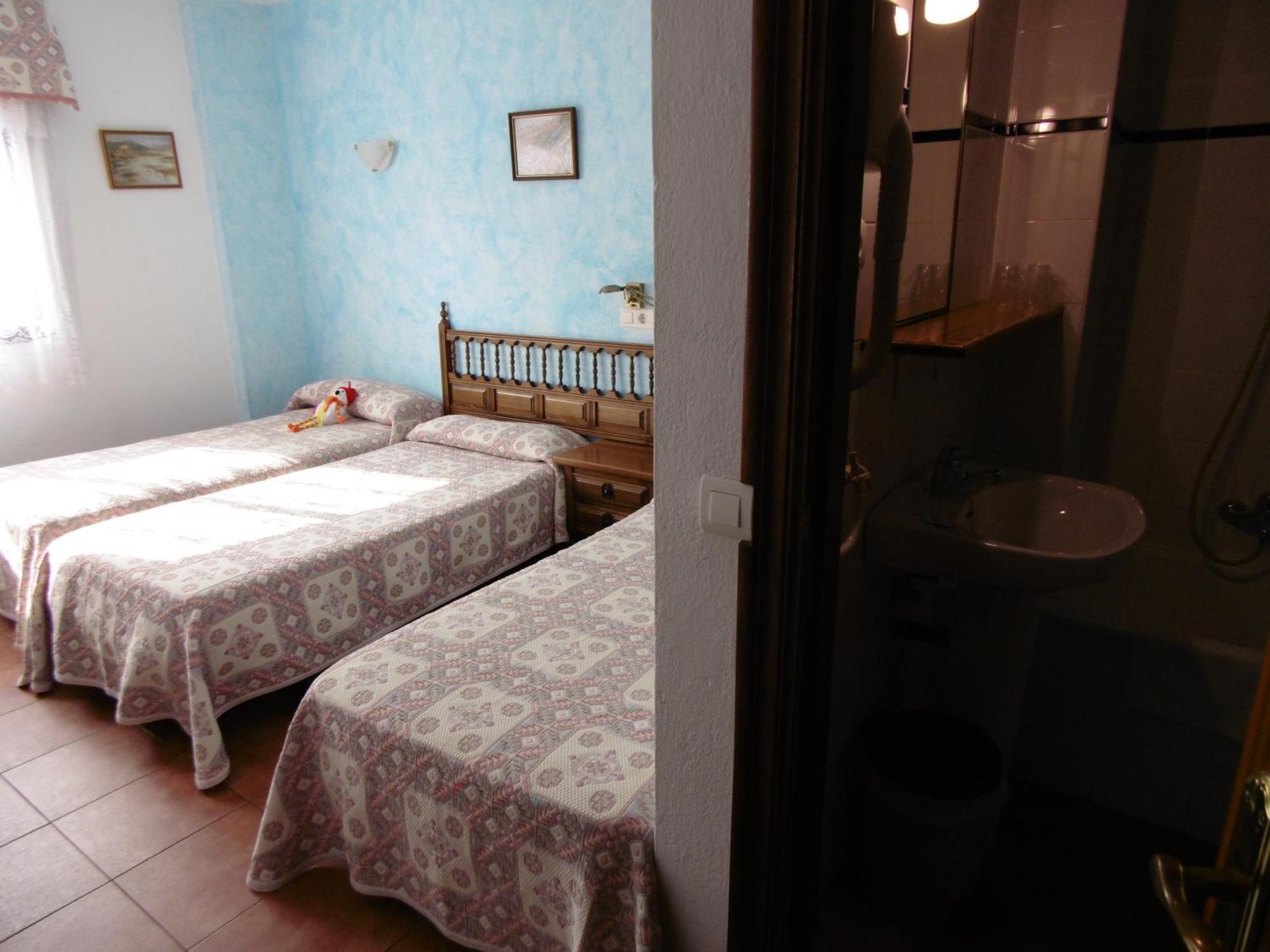 Posada Casa De Julia Parbayon Room photo