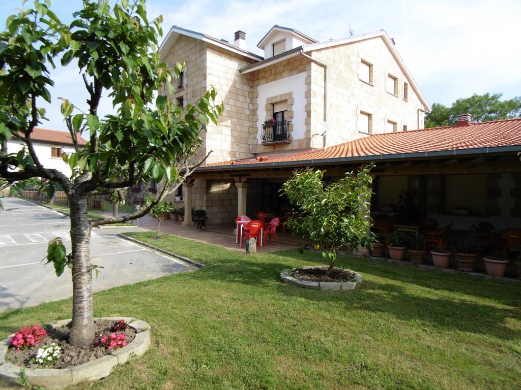 Posada Casa De Julia Parbayon Exterior photo